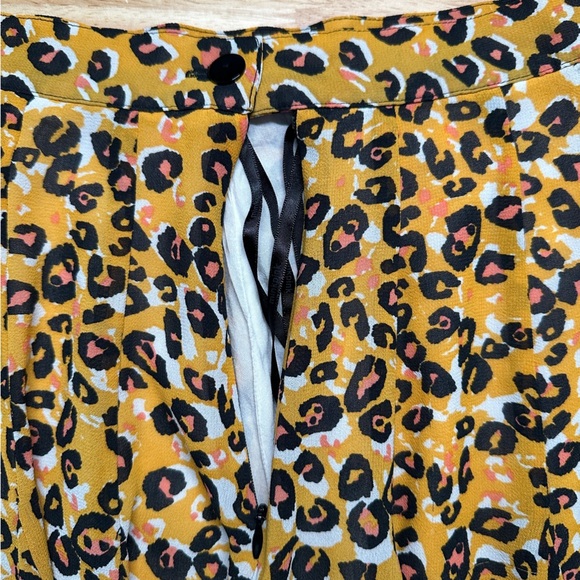 MINKPINK Orange and Pink Pleated Flowy Mini Skirt, EUC - Picture 5 of 5